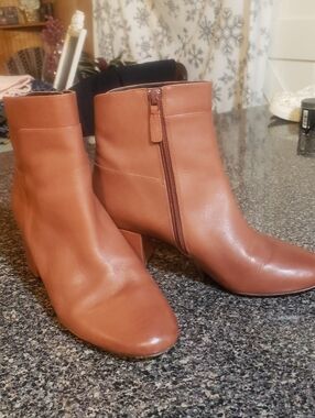 Cole Haan Arden Ankle Boot 2.5 Heel Zip Up Side English Brown/rust Color Size 9B
